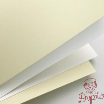 Karton ozdobny A4 Gładki kremowy 160g. (50ark.) 202822 Galeria Papieru