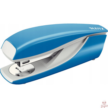 Zszywacz 55020 LEITZ 24-26/6 30k jasnoniebieski średni metalowy 55020030